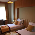 Отель Liss 2 3*