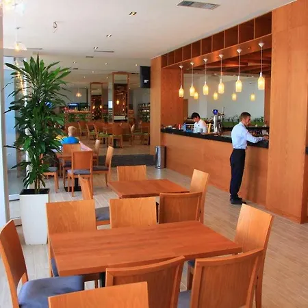 Liss 2 Hotel