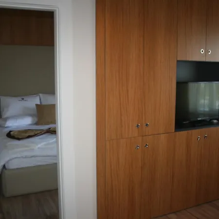 Liss 2 Hotel Lezhe